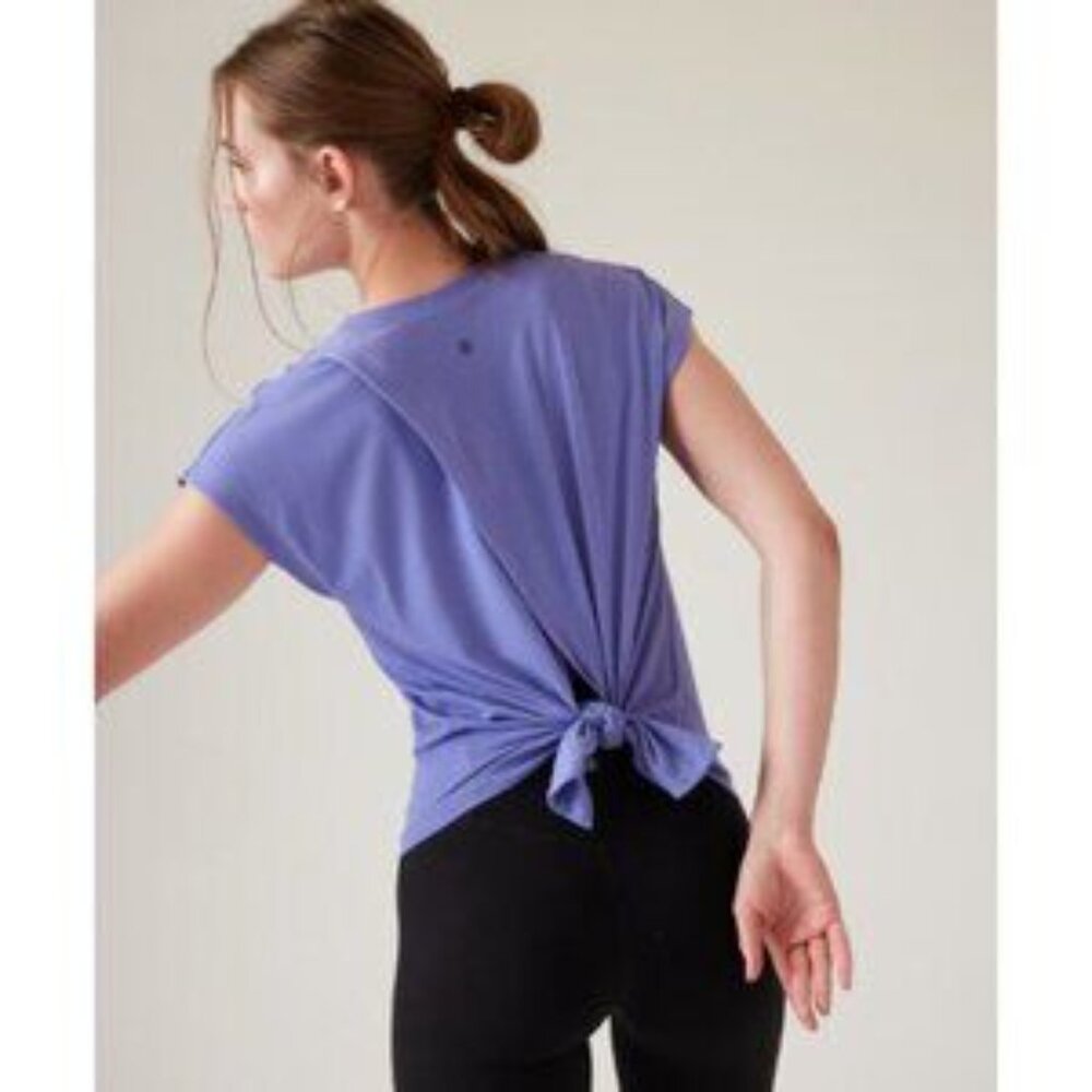 Athleta Essence Explore Tee In Dark Adonis Blue
